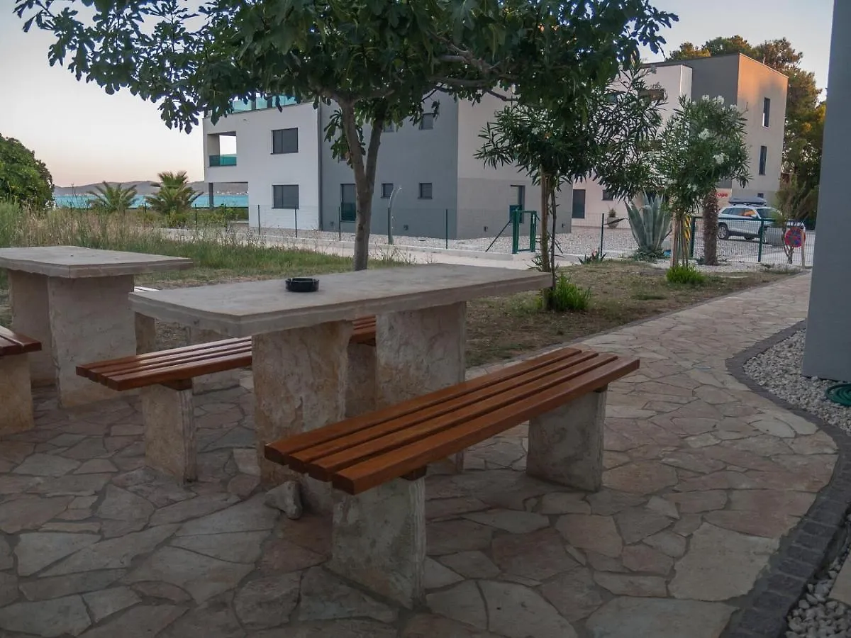 Apartment In Sukosan With Seaview, Terrace, Air Condition, Wifi クロアチア